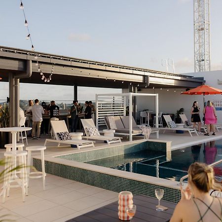 Holiday Inn Express & Suites Sunshine Coast By Ihg Maroochydore Exterior foto