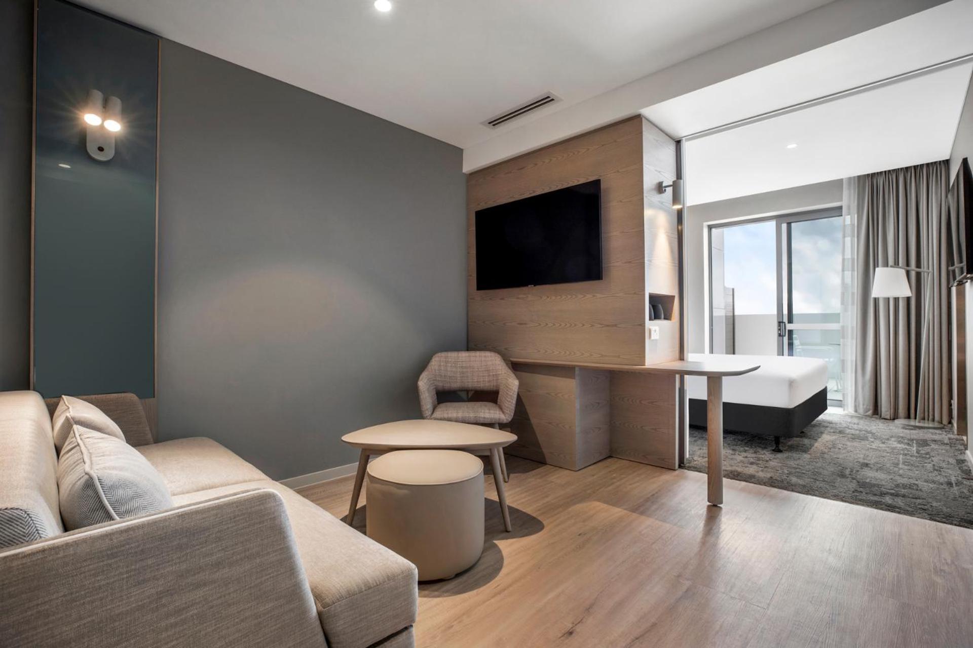 Holiday Inn Express & Suites Sunshine Coast By Ihg Maroochydore Exterior foto