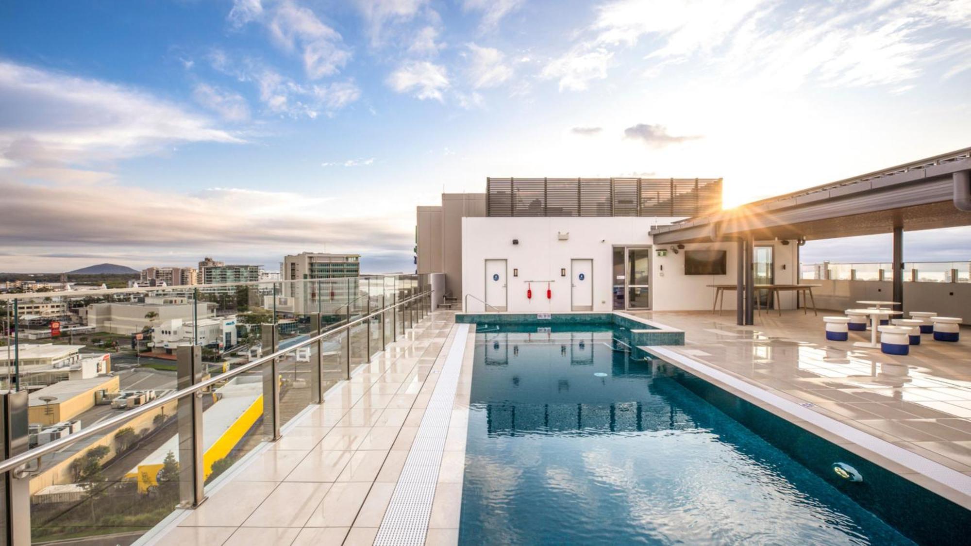 Holiday Inn Express & Suites Sunshine Coast By Ihg Maroochydore Exterior foto