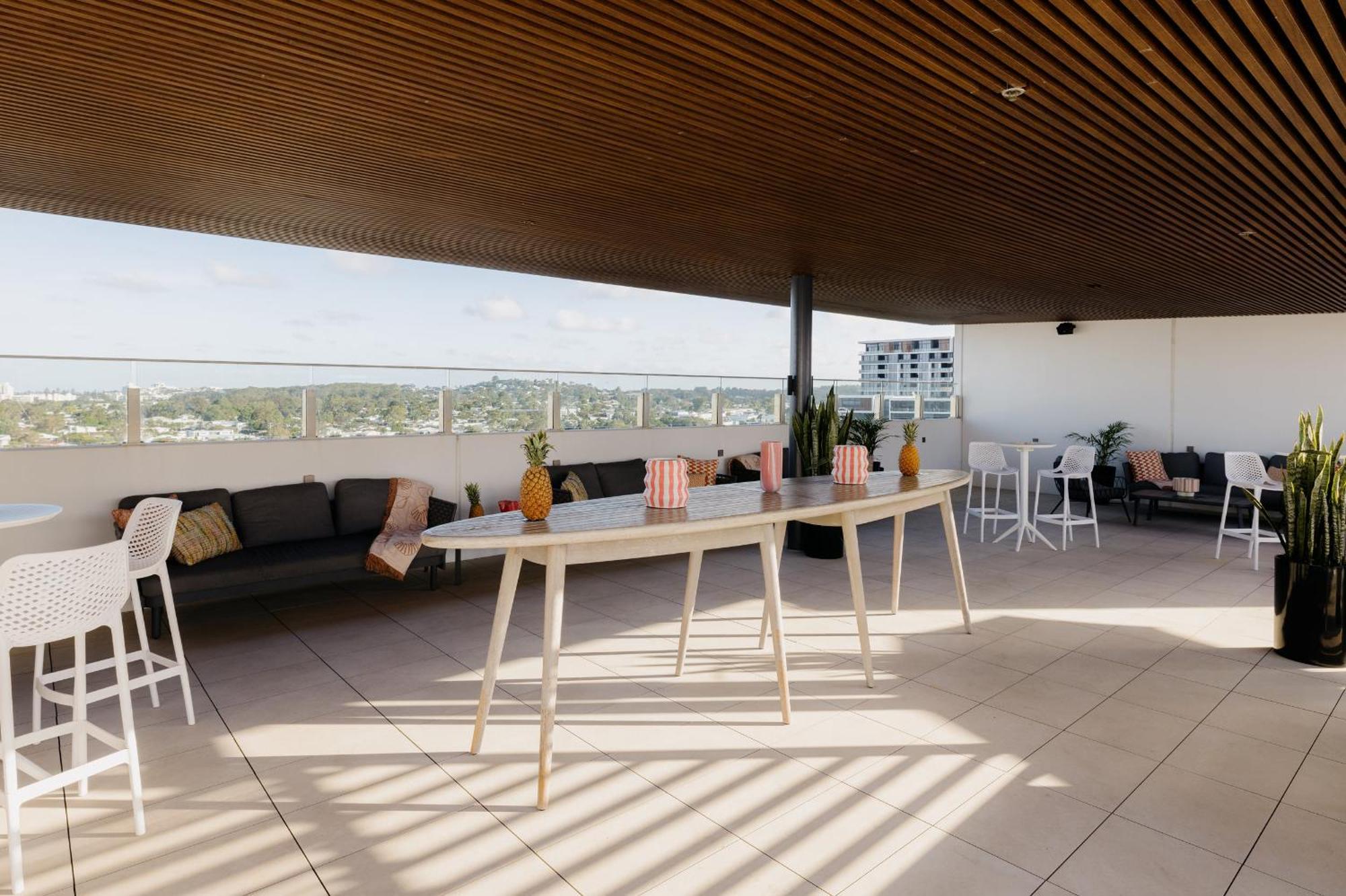 Holiday Inn Express & Suites Sunshine Coast By Ihg Maroochydore Exterior foto